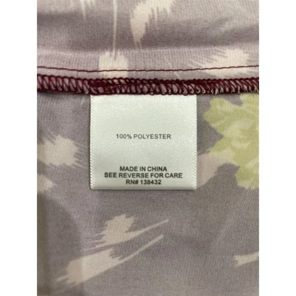 ModCloth Genuine Self Purple Short Sleeve Floral Blouse Women's Size Medium - Picture 8 of 8